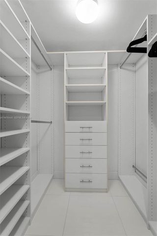 495 Brickell Ave 805, Miami, FL 33131