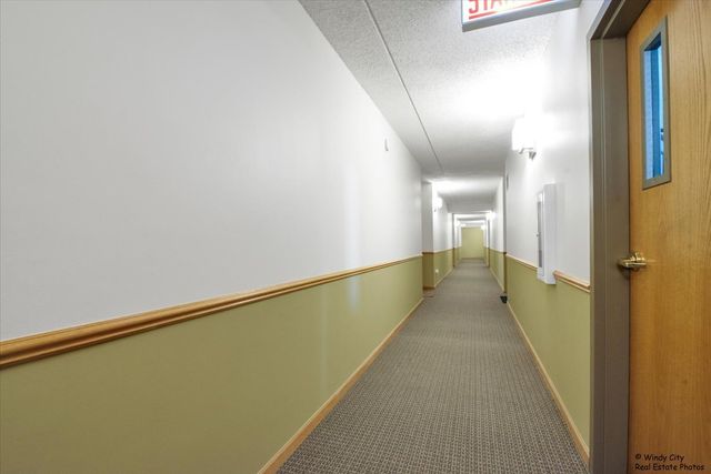 5555 N Cumberland Avenue 410, Chicago, IL 60656