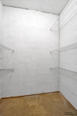 5555 N Cumberland Avenue 410, Chicago, IL 60656