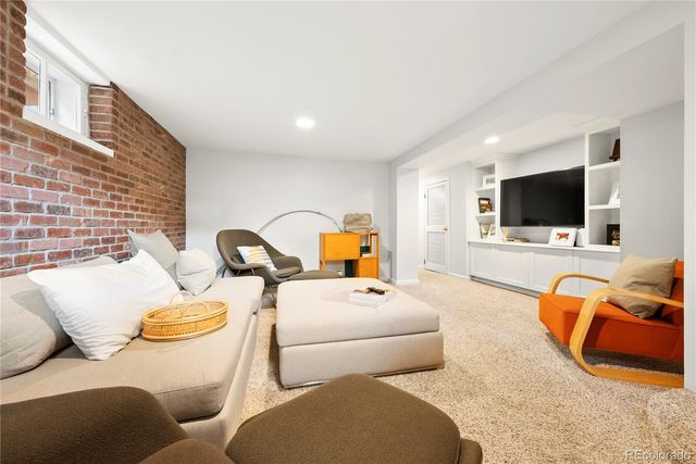 825 S Gaylord Street, Denver, CO 80209