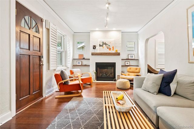 825 S Gaylord Street, Denver, CO 80209