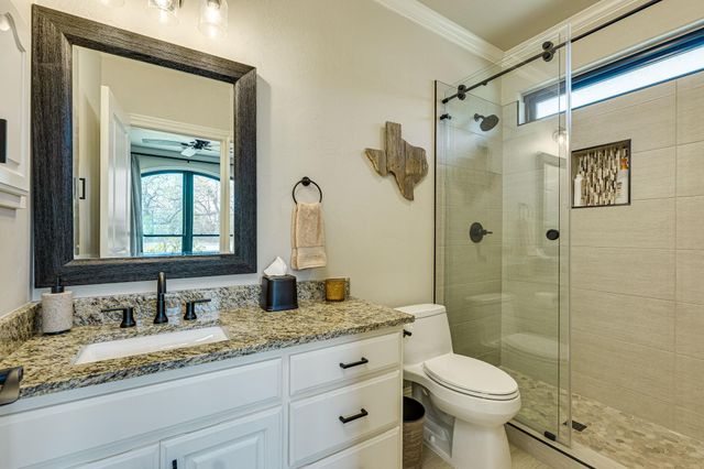 3012 Driftwood LN, Horseshoe Bay, TX 78657