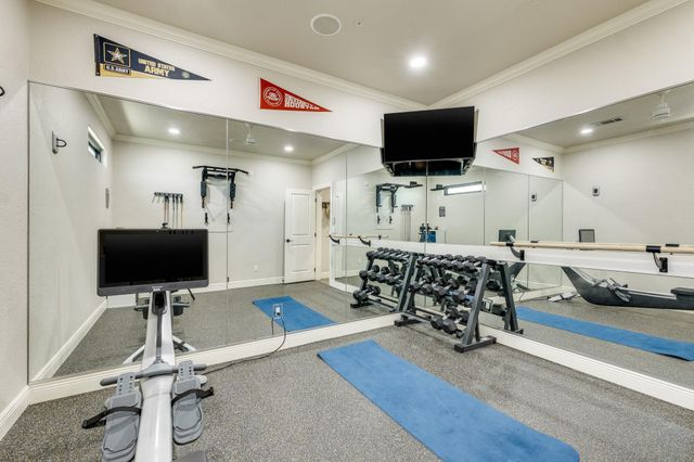 3012 Driftwood LN, Horseshoe Bay, TX 78657