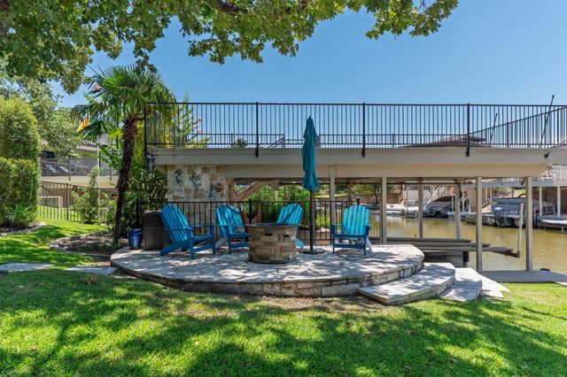 3012 Driftwood LN, Horseshoe Bay, TX 78657