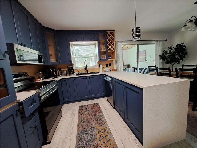 4530 19TH STREET CIRCLE W, Bradenton, FL 34207