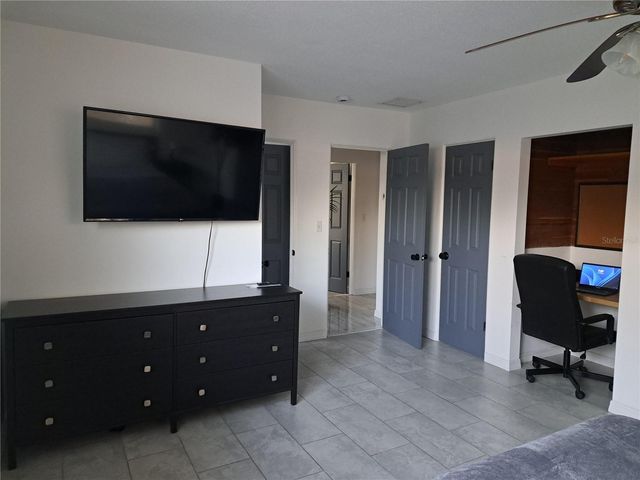 4530 19TH STREET CIRCLE W, Bradenton, FL 34207