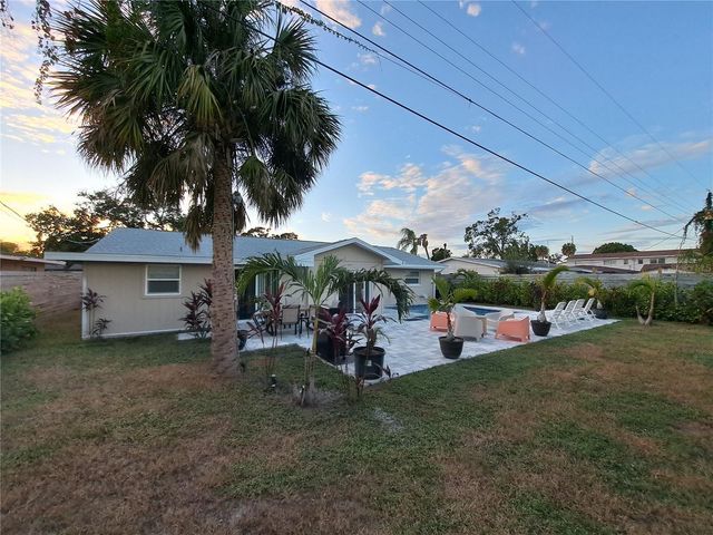 4530 19TH STREET CIRCLE W, Bradenton, FL 34207