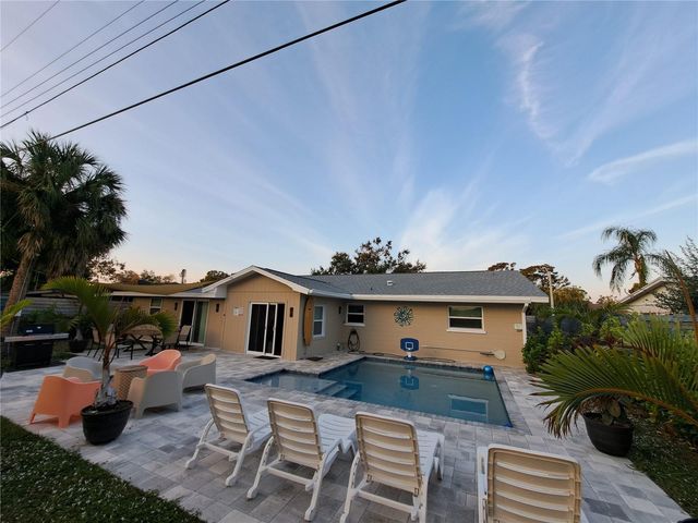 4530 19TH STREET CIRCLE W, Bradenton, FL 34207