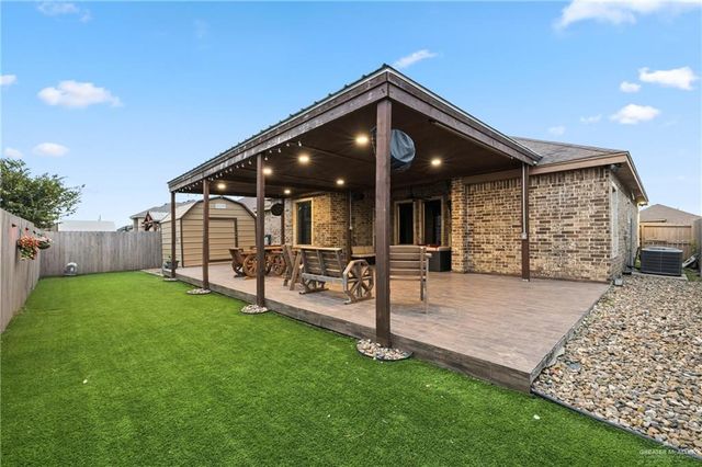 2703 Pfeiffer Street, Edinburg, TX 78542