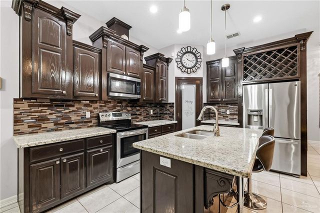 2703 Pfeiffer Street, Edinburg, TX 78542