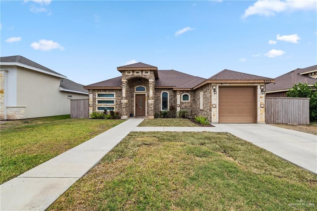 2703 Pfeiffer Street, Edinburg, TX 78542