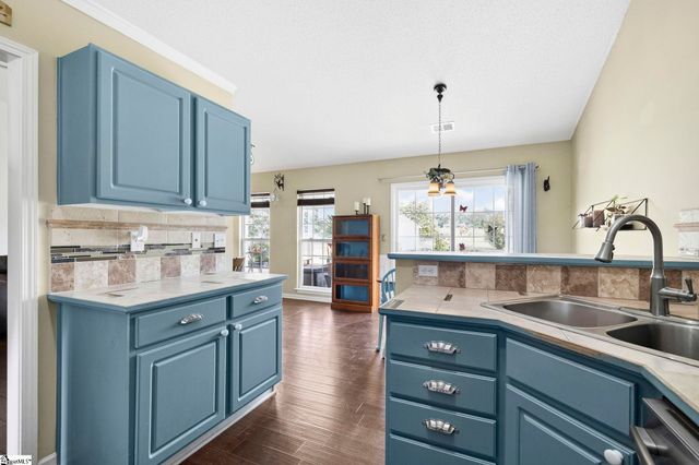 724 Golden Tanager Court, Greer, SC 29651