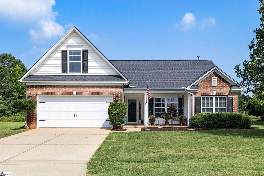 724 Golden Tanager Court, Greer, SC 29651