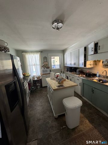 131 River Road, Willington, CT 06279