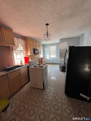 131 River Road, Willington, CT 06279