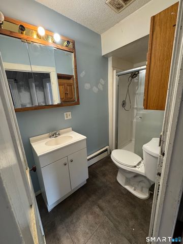 131 River Road, Willington, CT 06279