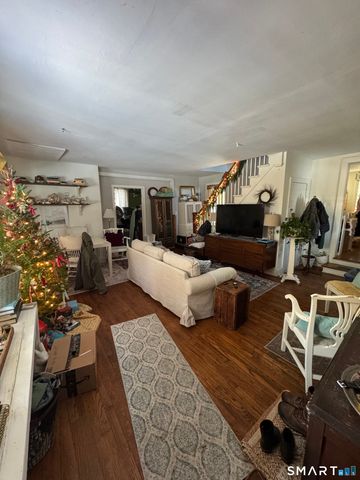 131 River Road, Willington, CT 06279