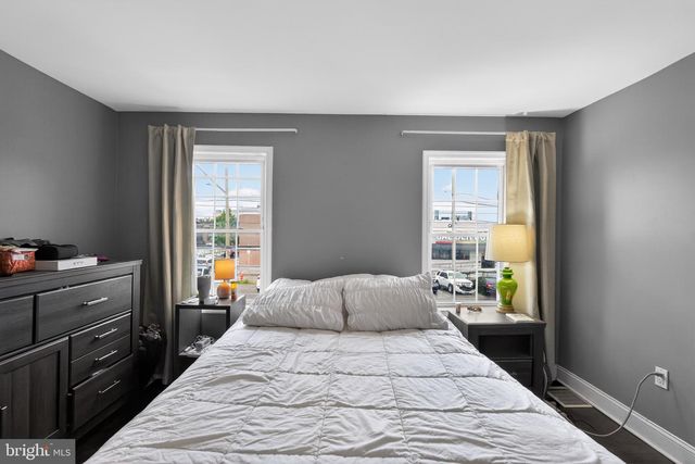 2604 E YORK ST, Philadelphia, PA 19125