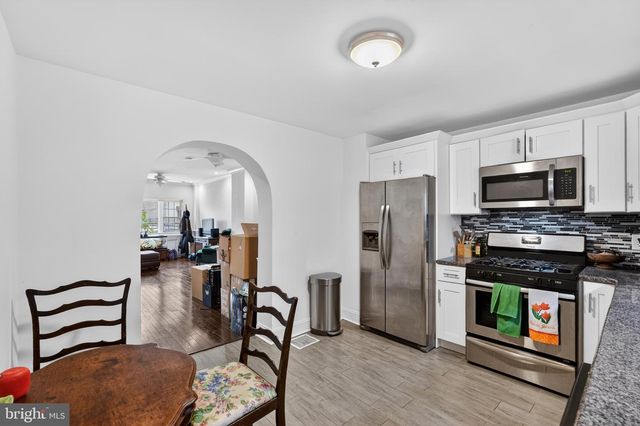 2604 E YORK ST, Philadelphia, PA 19125