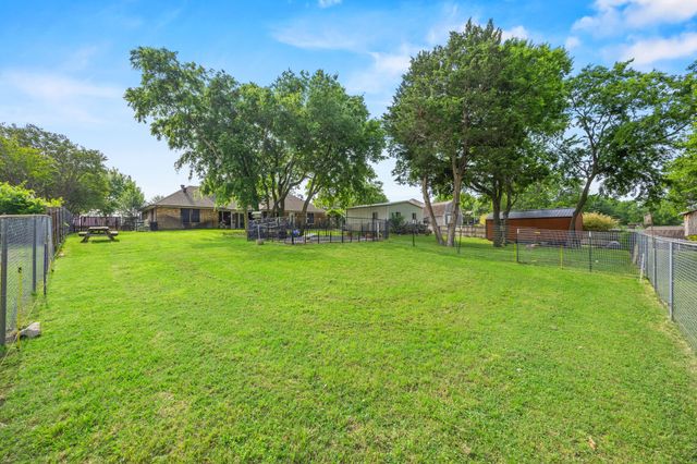 2507 Lake Ridge Road, Glenn Heights, TX 75154