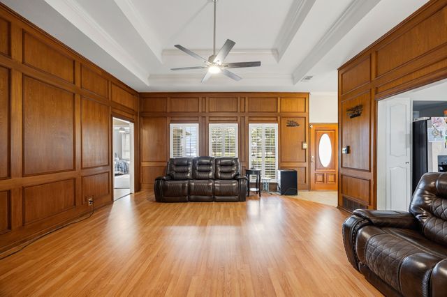 2507 Lake Ridge Road, Glenn Heights, TX 75154