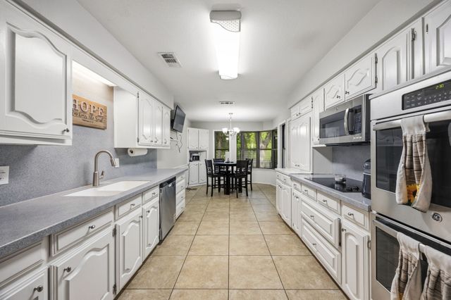 2507 Lake Ridge Road, Glenn Heights, TX 75154