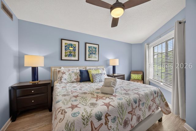 10 Lemoyne Ave Apt 503, Hilton Head Island, SC 29928