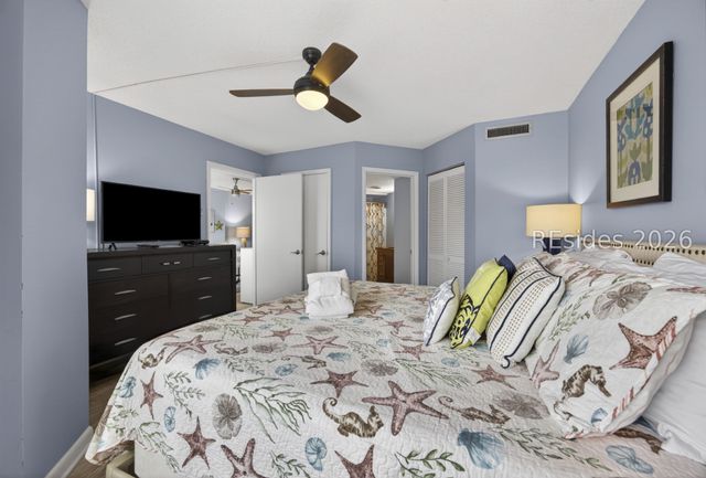 10 Lemoyne Ave Apt 503, Hilton Head Island, SC 29928