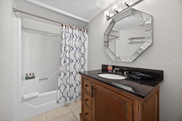 10 Lemoyne Ave Apt 503, Hilton Head Island, SC 29928