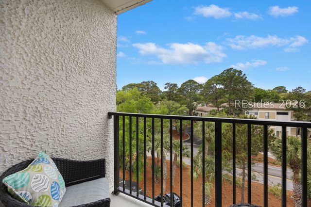 10 Lemoyne Ave Apt 503, Hilton Head Island, SC 29928