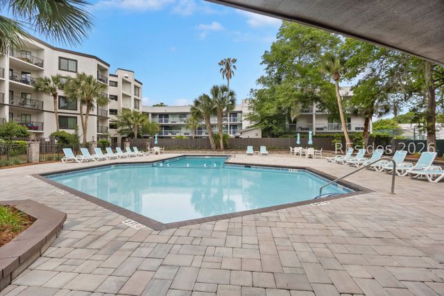10 Lemoyne Ave Apt 503, Hilton Head Island, SC 29928