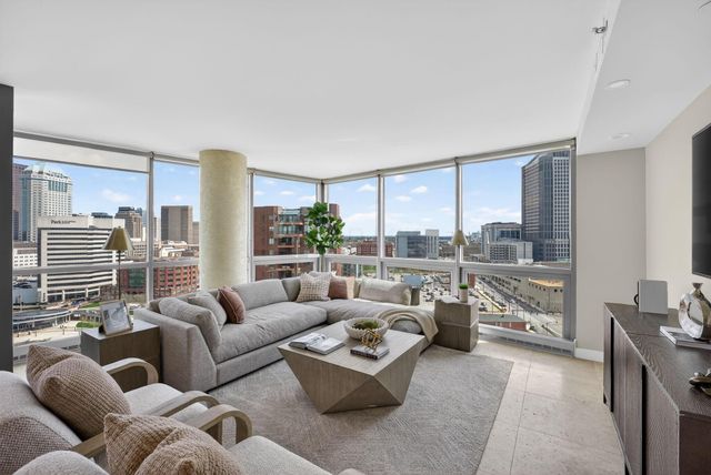 1 Miranova Place, 1840, Columbus, OH 43215