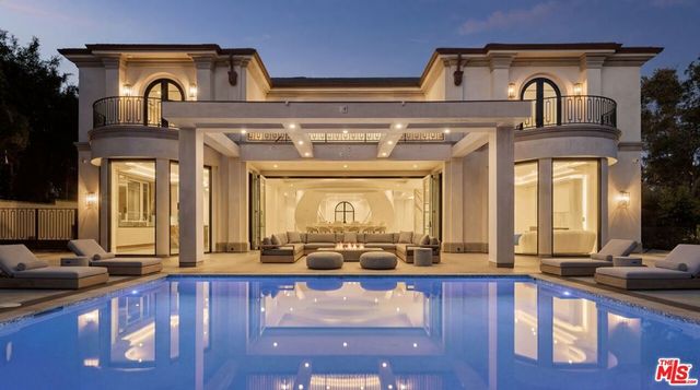 701 N Camden Drive, Beverly Hills, CA 90210