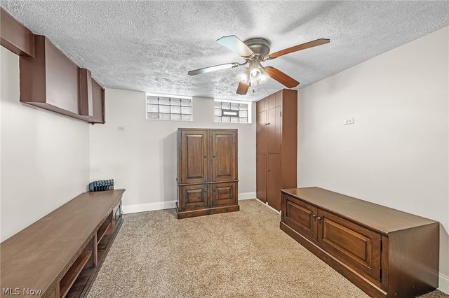 3710 W Pleasant Valley Road, Parma, OH 44134