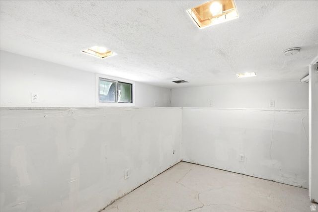 709 W 400 N, Salt Lake City, UT 84116