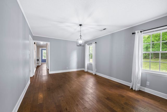 2580 Santa Fe Pike, Santa Fe, TN 38482