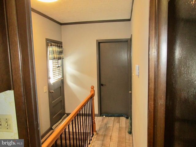 524 PRISON RD, Leesport, PA 19533