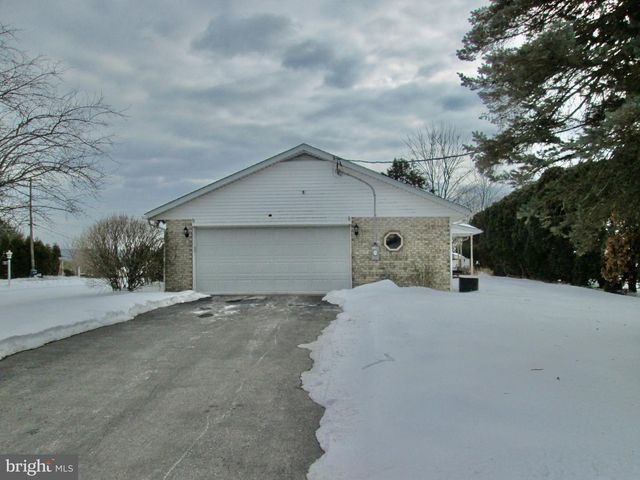 524 PRISON RD, Leesport, PA 19533