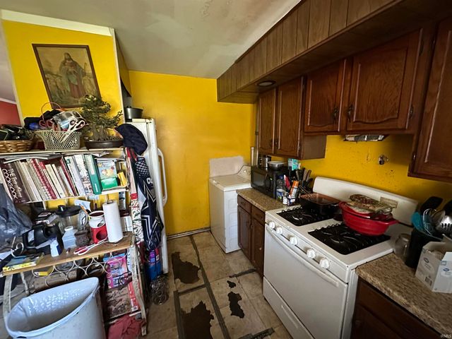 1917 Rosemont Avenue, Warsaw, IN 46580