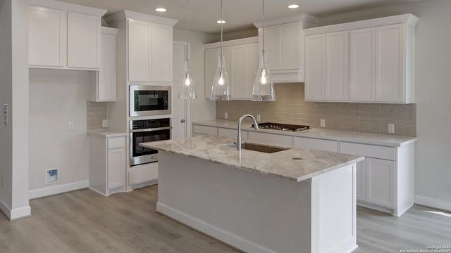 14222 May Mist, San Antonio, TX 78253