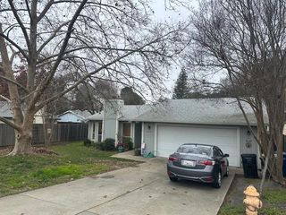 3431 Hunter Ln, Carmichael, CA 95608