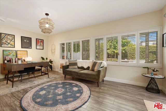 4927 Bellaire Avenue, Valley Village, CA 91607