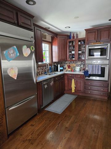 7062 N Oriole Avenue, Chicago, IL 60631