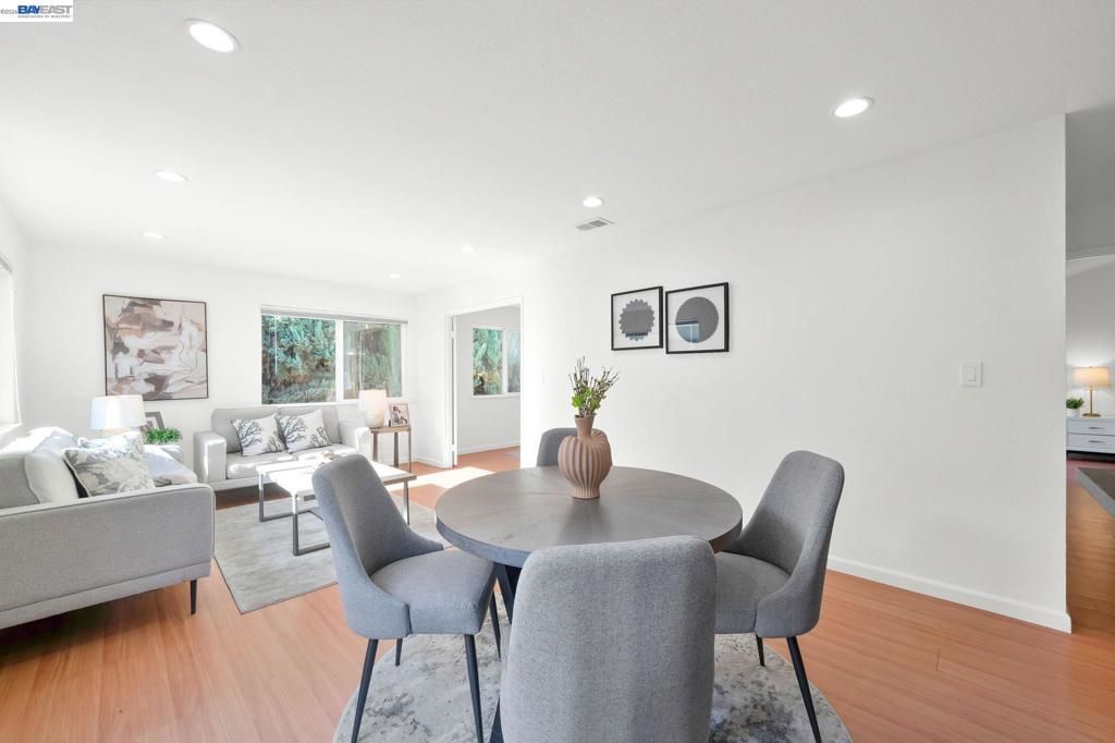 Image 10 of property listing at 4309 Jessica Cir, Fremont, CA 94555