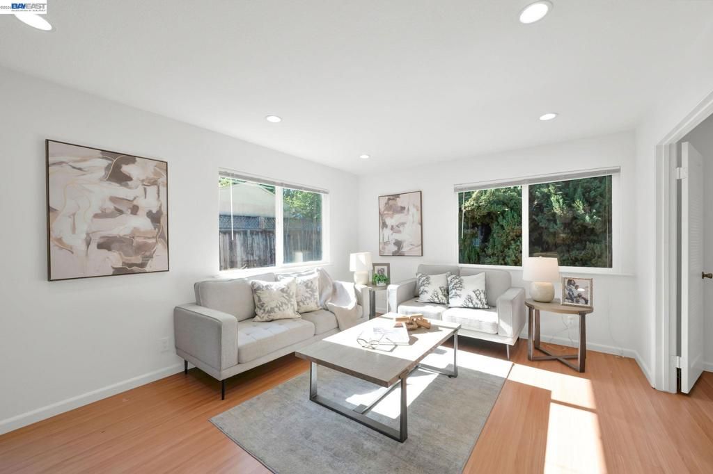 Image 8 of property listing at 4309 Jessica Cir, Fremont, CA 94555