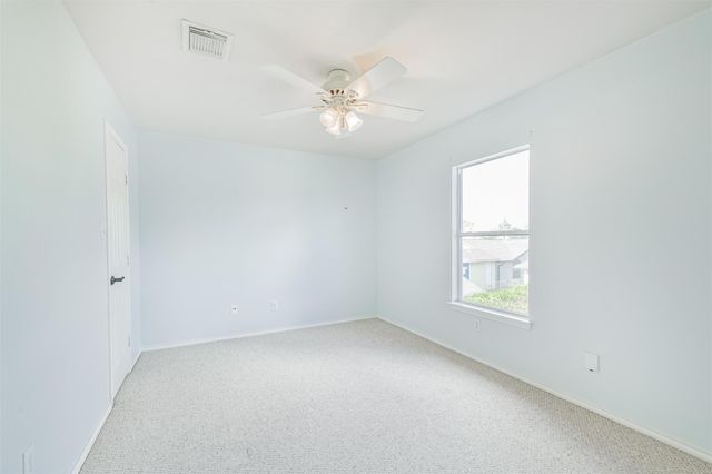 738 Redwing Place Drive, Houston, TX 77009