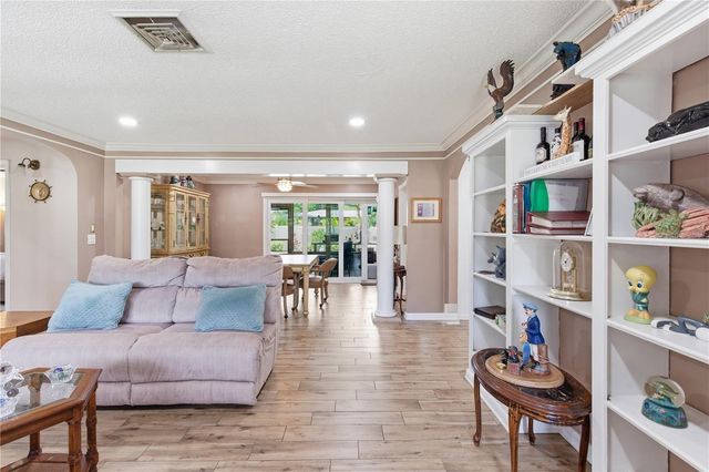 1429 SAN CHARLES DRIVE, Dunedin, FL 34698