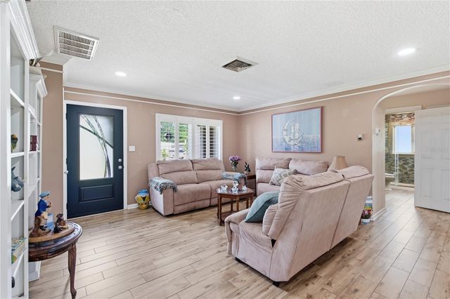 1429 SAN CHARLES DRIVE, Dunedin, FL 34698
