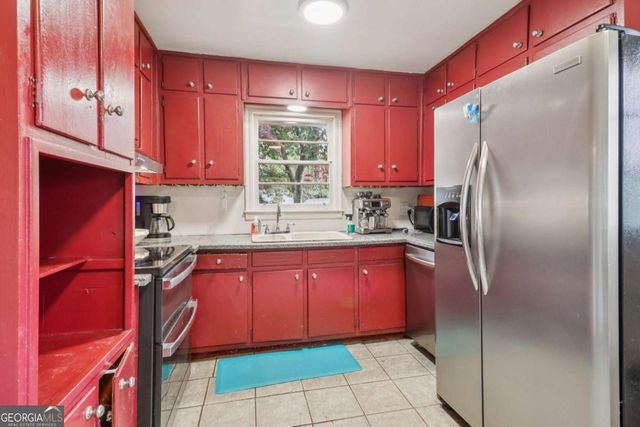 2749 Eastfield Road SE, Smyrna, GA 30080