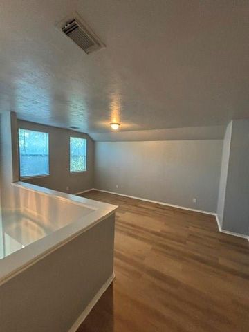 20011 Tunham Trail, Houston, TX 77073